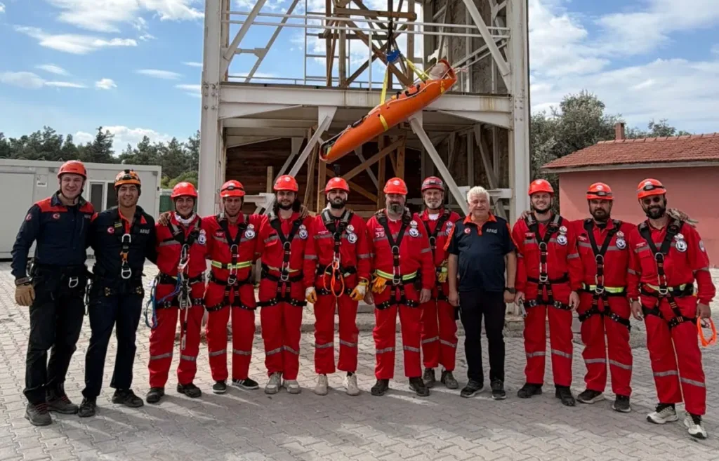Derinden İpli Kurtarma Eğitimi